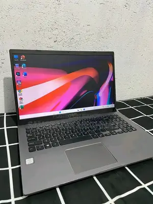 Laptop Asus 3GB Intel SSD 256GB