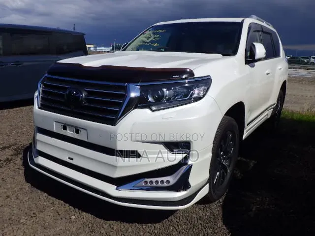 Toyota Land Cruiser Prado 2022 Pearl