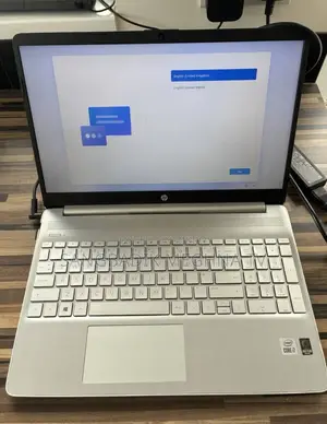 Laptop HP 4GB Intel SSD 500GB