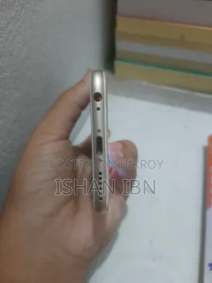 Apple iPhone 6 64 GB Gold