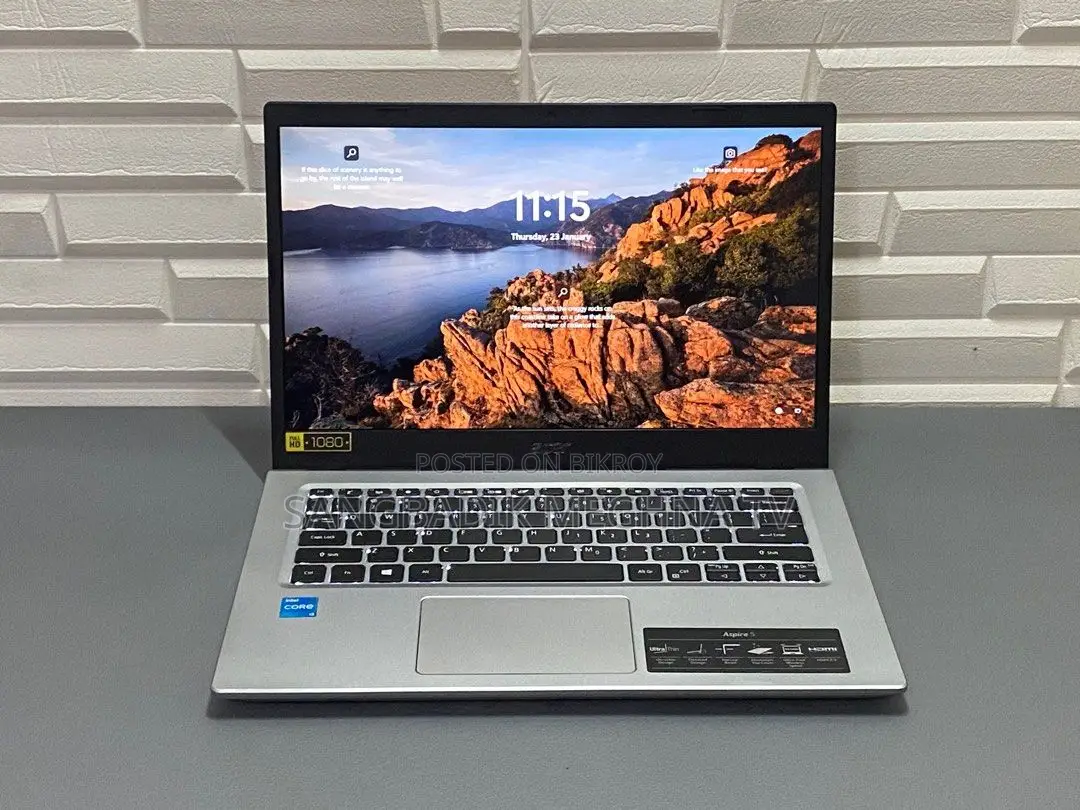 Laptop Acer 4GB Intel SSD 500GB