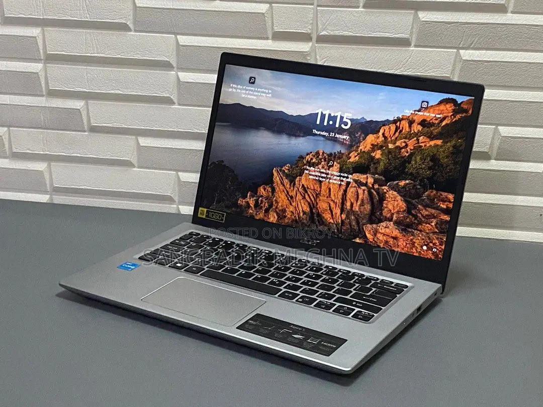 Laptop Acer 4GB Intel SSD 500GB