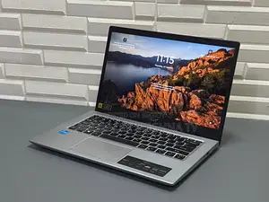 Laptop Acer 4GB Intel SSD 500GB