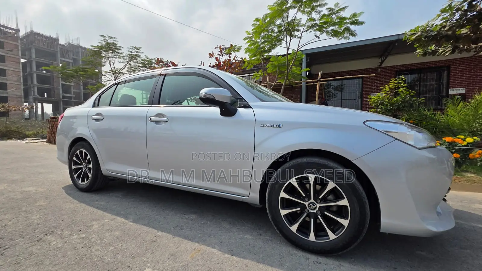 Toyota Axio 1.5 Hybrid 2WD 2015 Silver