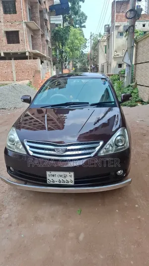 টয়োটা অ্যালিয়ন ২০০৪ মেরুন