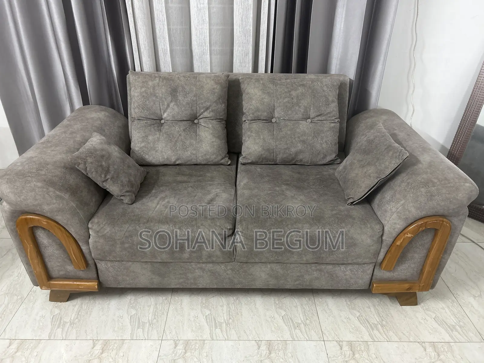 Sofa Grey Color
