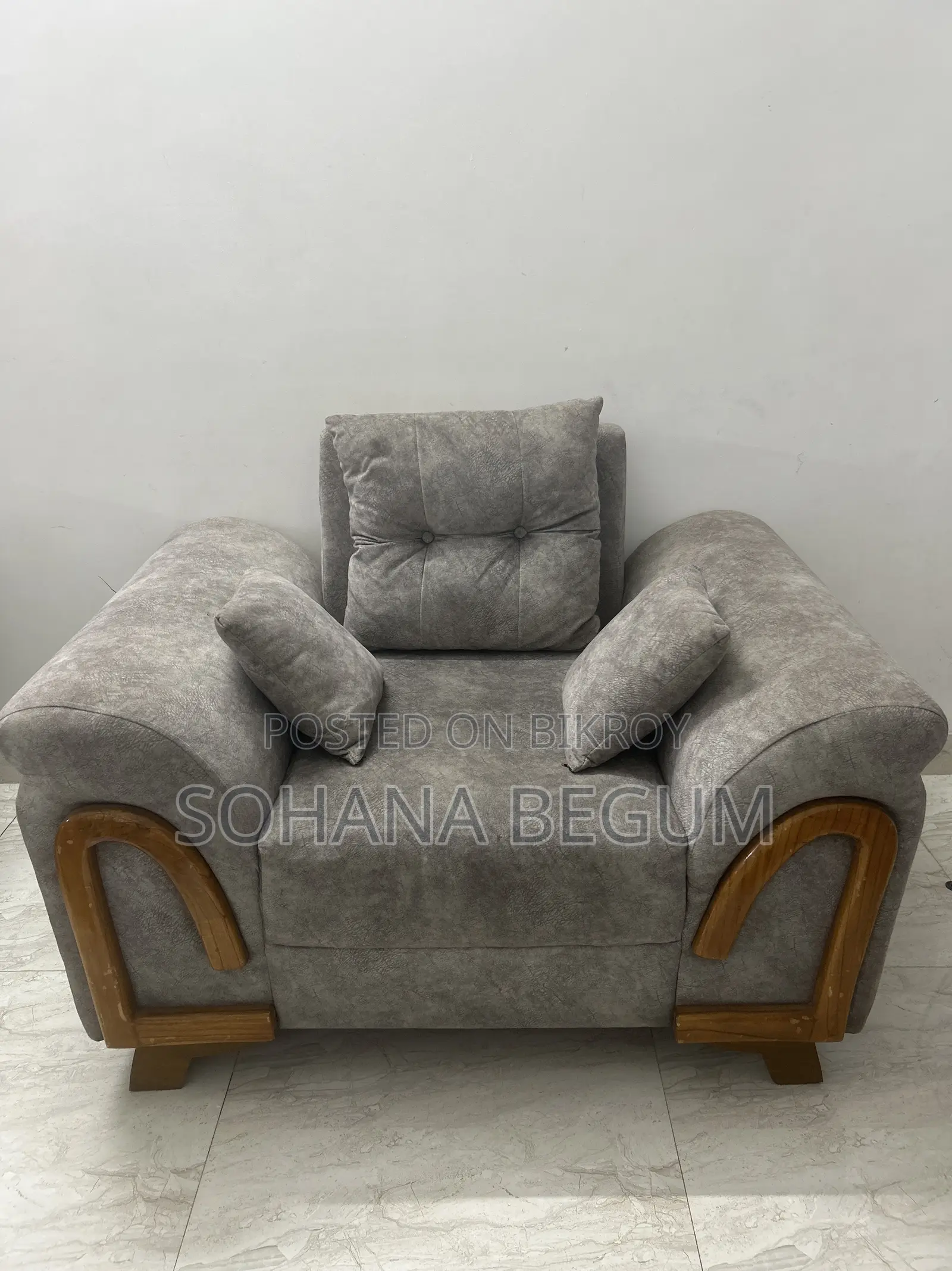 Sofa Grey Color