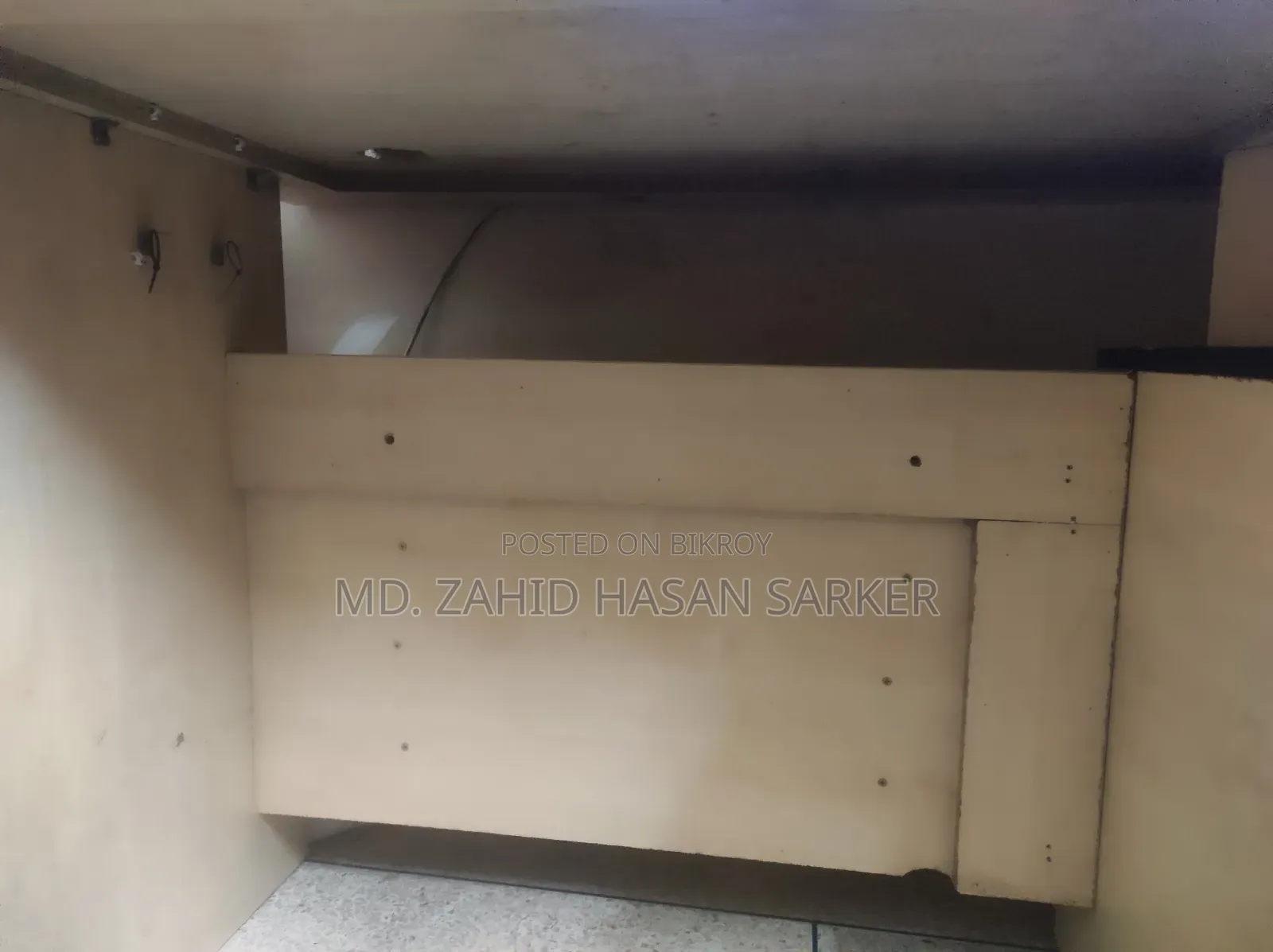 Computer Desk Table 4.5/2.5 Ft