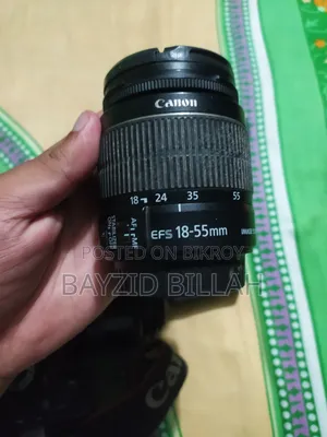 Canon 600d with Prime and Kit Lens. 2 Batteries. Charger. Chips