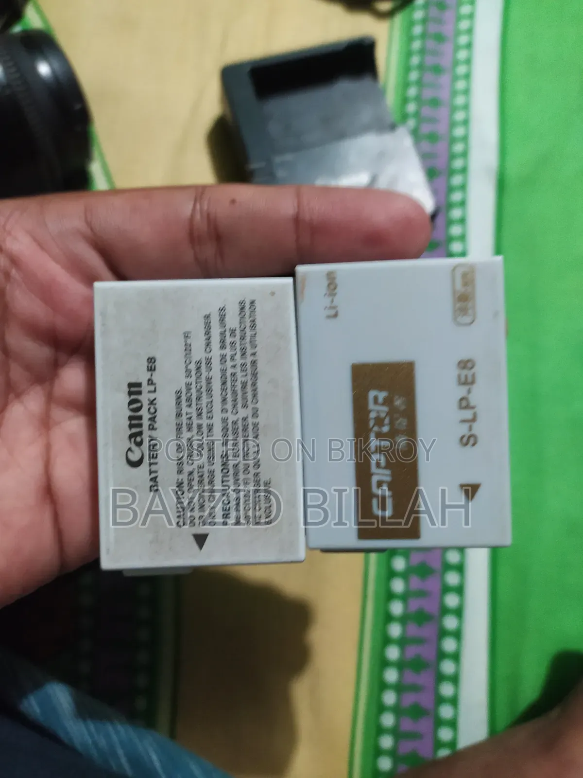 Canon 600d with Prime and Kit Lens. 2 Batteries. Charger. Chips