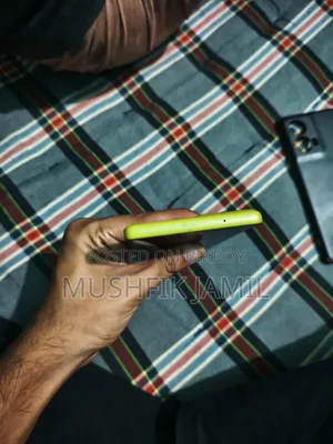 Motorola Moto G85 128 GB Green