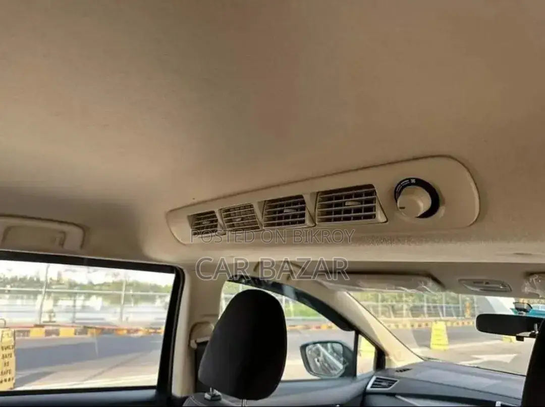 Mitsubishi Xpander Ultimate 2021 Brown