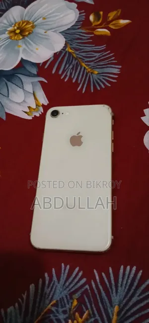 Apple iPhone 8 64 GB Rose Gold