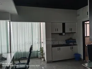 Fully commercial space for rent with furniture