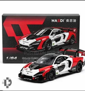 McLaren Senna
