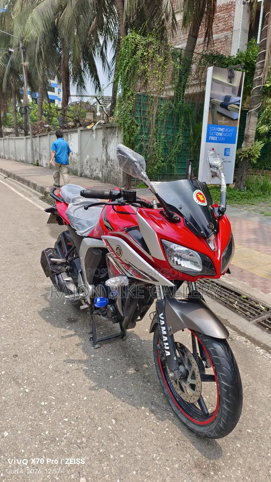 Yamaha 2018 Red