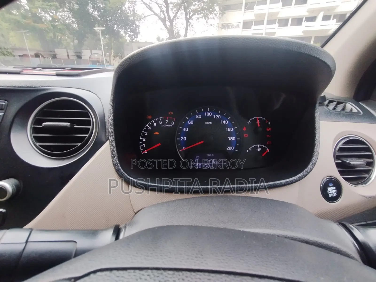 Hyundai Xcent 2016 Gray