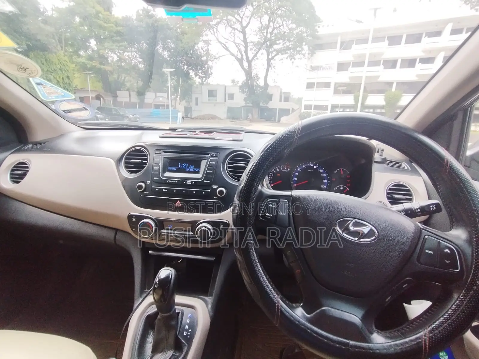 Hyundai Xcent 2016 Gray