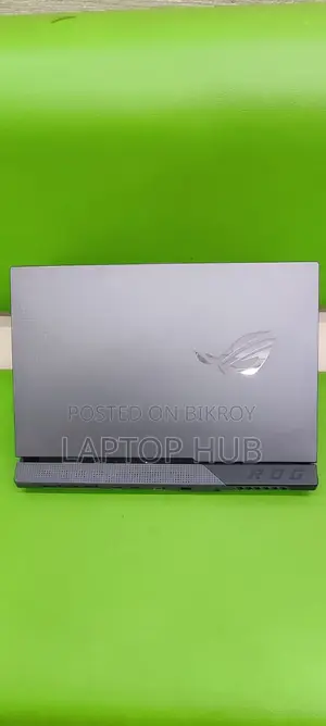 Laptop Asus ROG Strix G17 16GB AMD Ryzen 9 SSD 1T