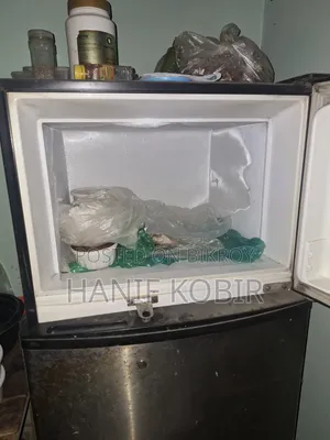 Used refrigerator for sale, no issues with the fridge. Running condition.