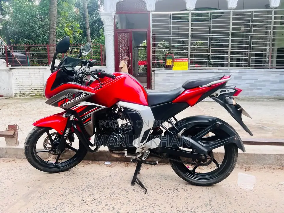 Yamaha FZ 2017 Red