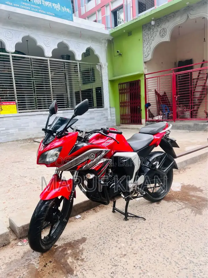 Yamaha FZ 2017 Red