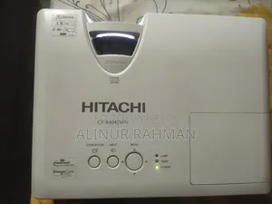 Hitachi CP-X4042WN 4200 Lumens