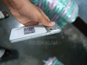 Mobile Phone 128 GB White
