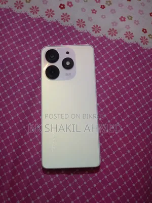 টেকনো স্পার্ক ১০ প্রো ১২৮ জিবি হোয়াইট