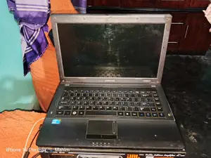 Laptop Samsung 4GB Intel Core I3 HDD 512GB