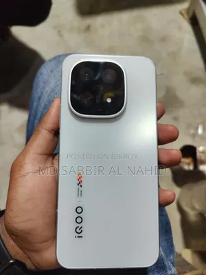 iQOO 15 256 GB White