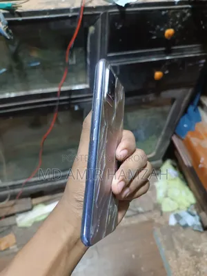 Vivo V21 128 GB