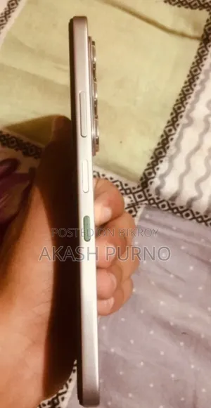 Infinix Hot 60i 128 GB White