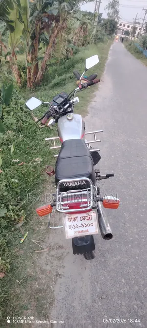 Yamaha 2000