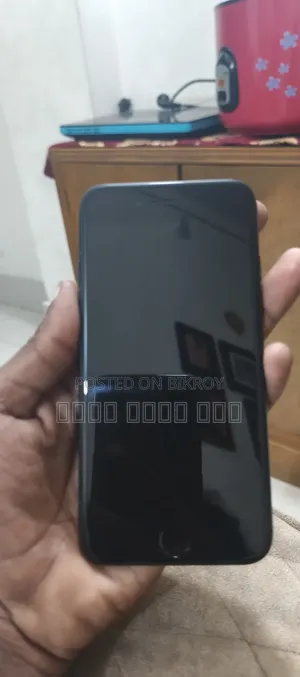 Apple iPhone 7 32 GB Black