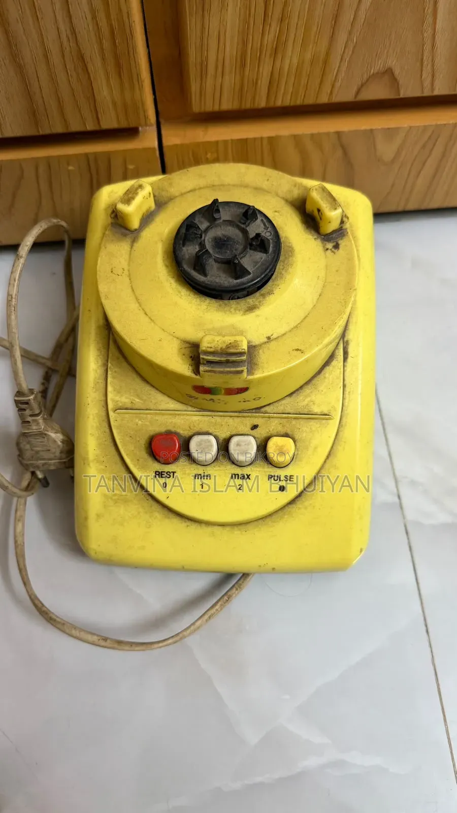 Old Blender (Machine only, no jar)