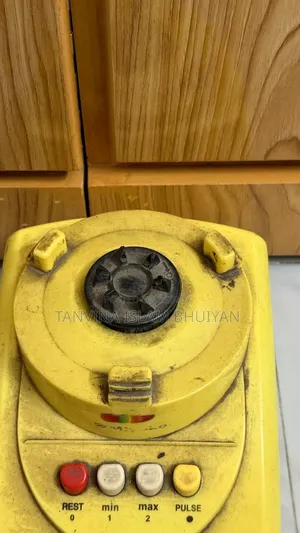 Old Blender (Machine only, no jar)