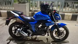 Suzuki Gixxer Monotone 2017 Blue