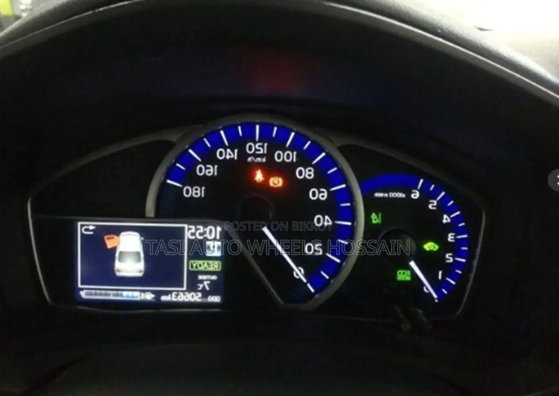 Toyota Axio 2021 White