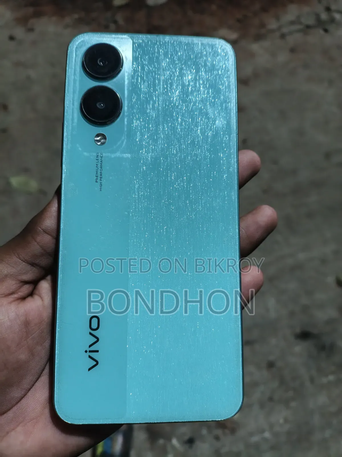 Vivo Y28 8 GB Gray