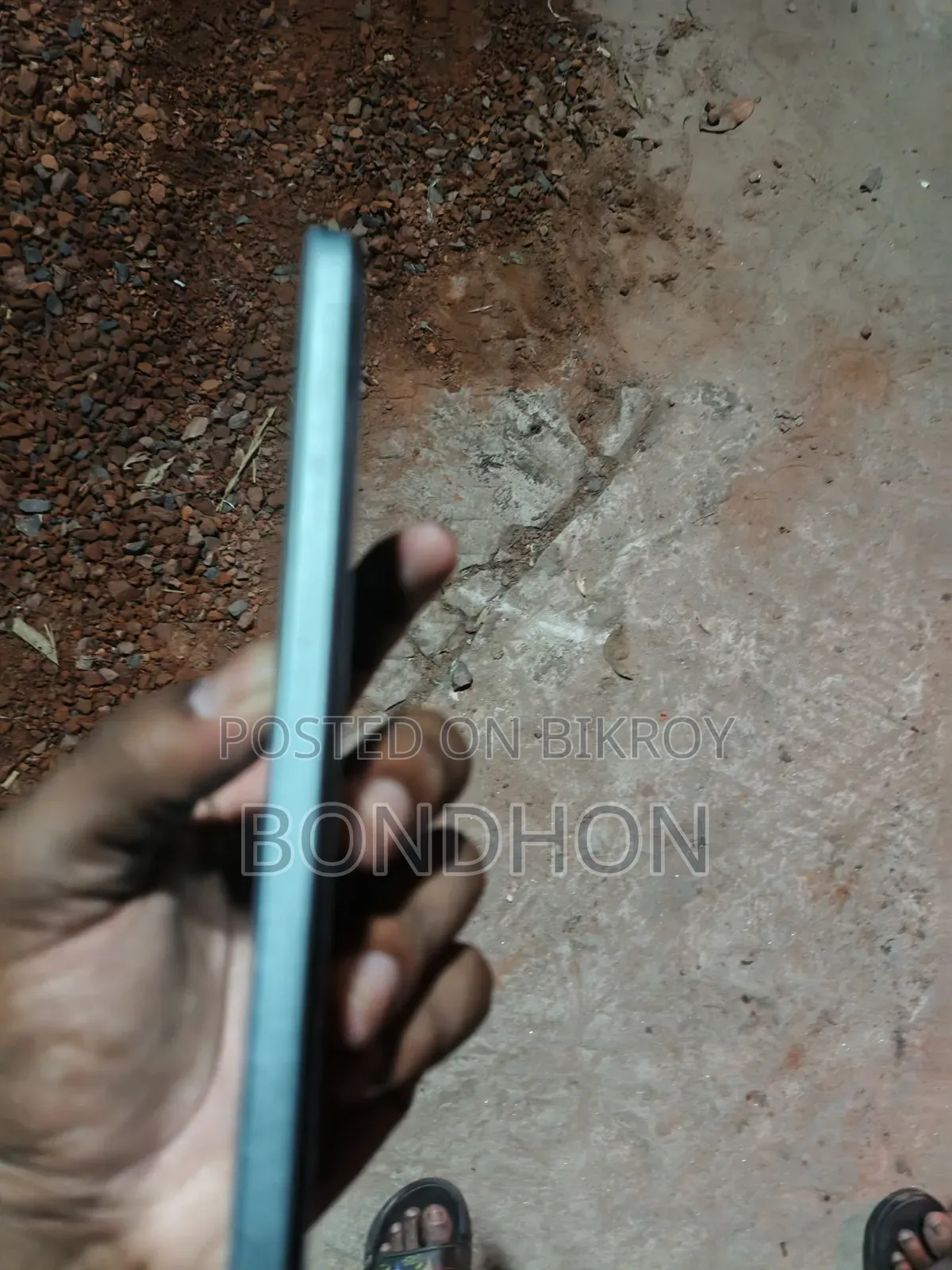 Vivo Y28 8 GB Gray