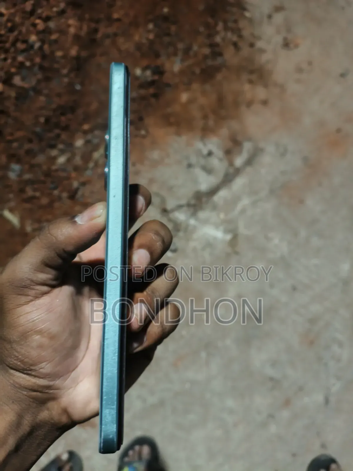 Vivo Y28 8 GB Gray