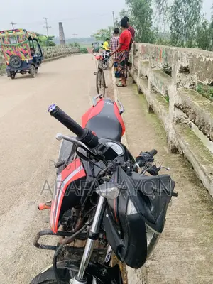 Max-S 2017 Black