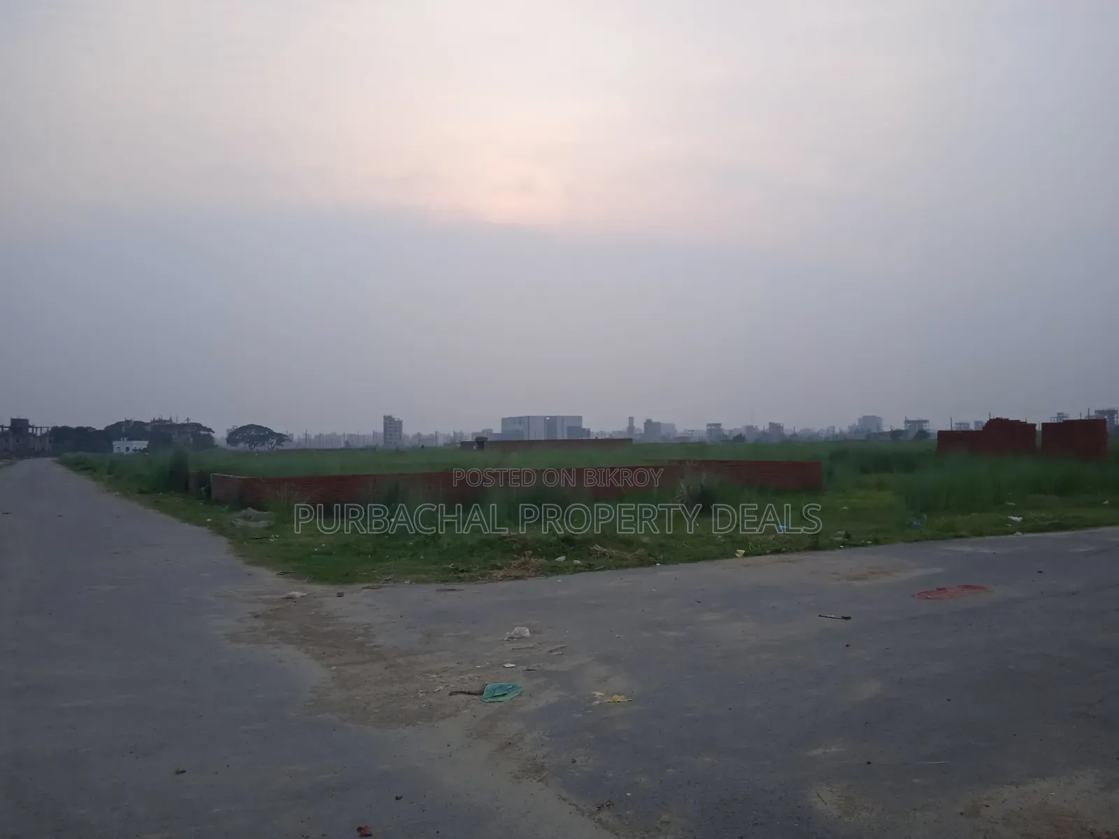 Bashundhara P Block 3 Katha North Facing Attractive—Profitable Plot for Sale.