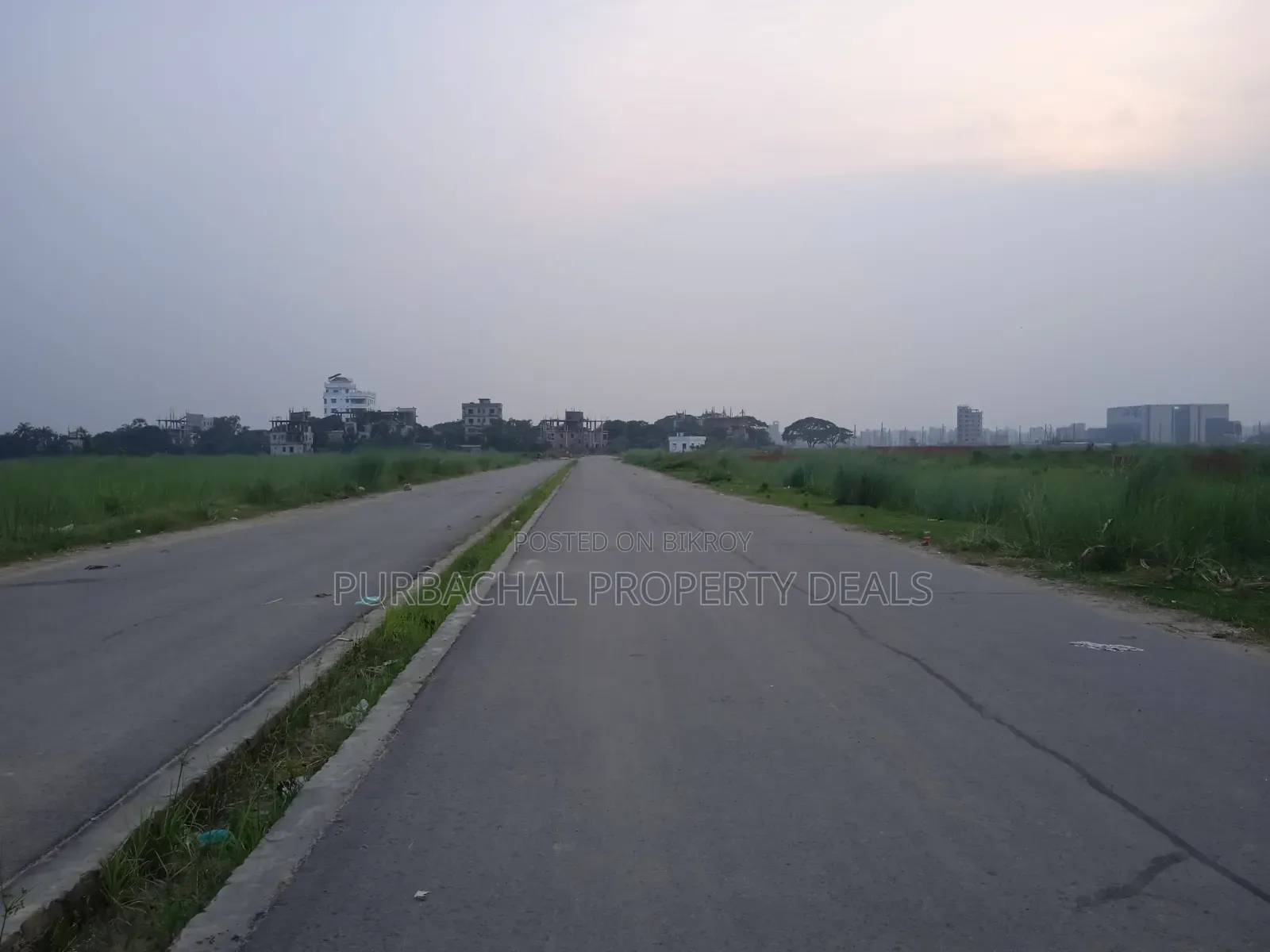 Bashundhara P Block 3 Katha North Facing Attractive—Profitable Plot for Sale.