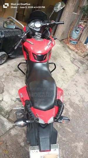 Bajaj 2017 Red
