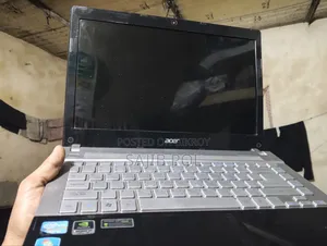 Laptop Asus Eee PC 901 8GB Intel Core I5 SSHD (Hybrid) 512GB
