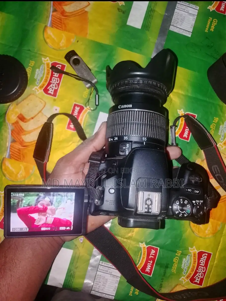 Canon 200D Camera