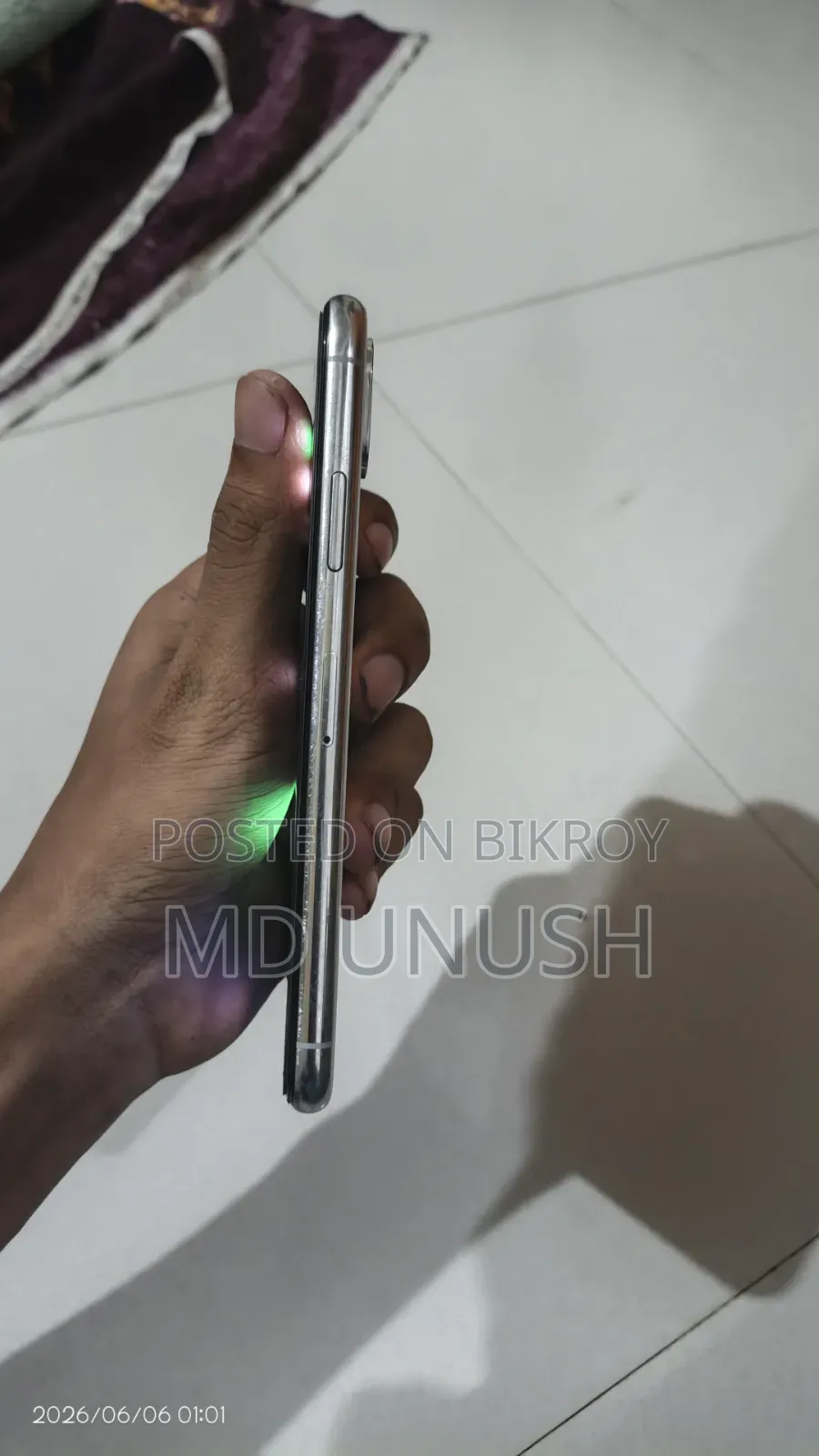 Apple iPhone XS 64 GB White