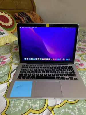 Laptop Apple MacBook Pro 2015 8GB Apple M1 Pro SSD 256GB